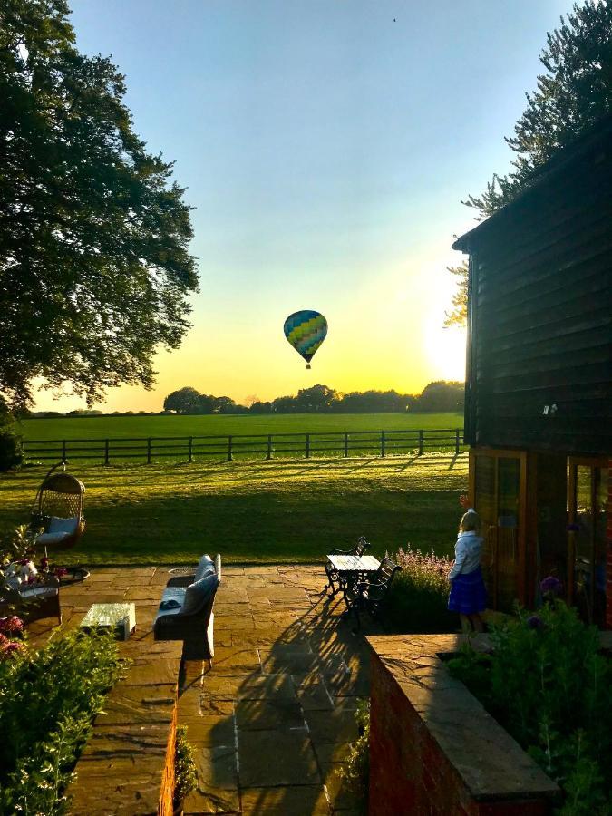 Mulberry Barn Bed & Breakfast Micheldever Ngoại thất bức ảnh